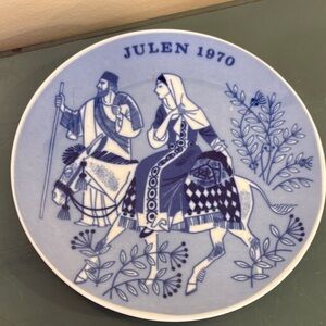Vintage 1970 Porsgrunds Norway Christmas Plate